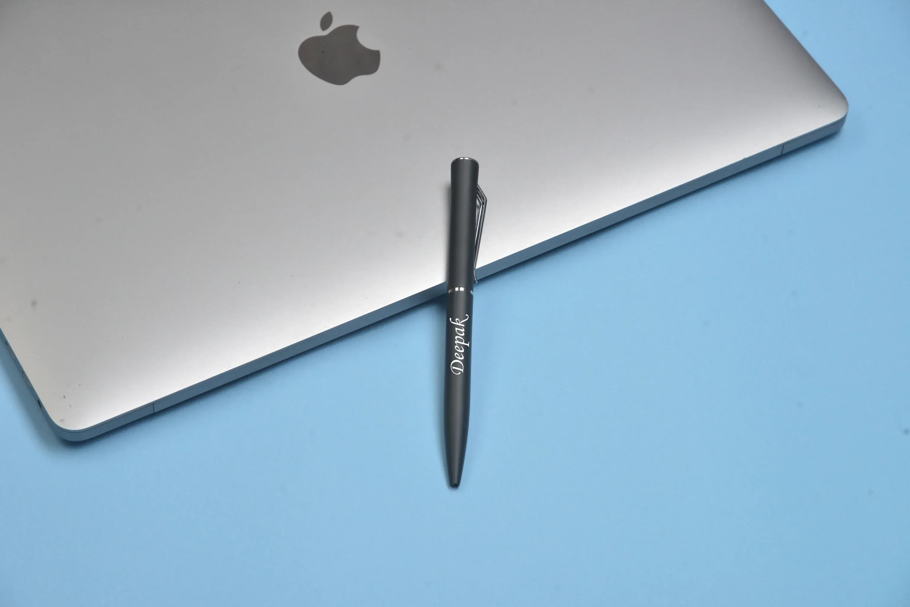 Classy Hardcover Diary   Classic Metal Pen   Classy Leather Metal Keychain   Classy Card Holder   Classic Smart Bottle    Stainless Steel Mug - Black