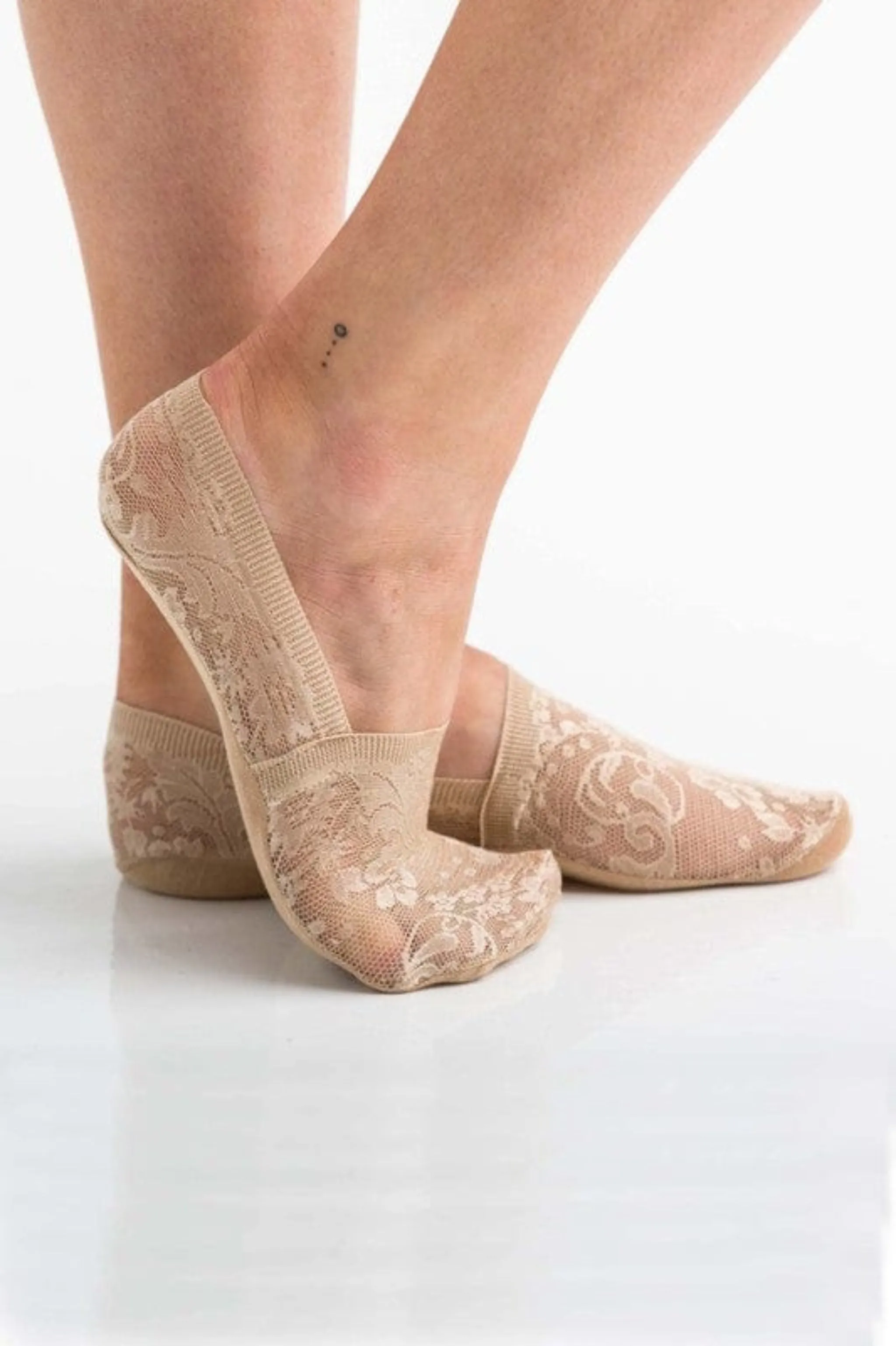 ❤️GYPSY FOX - No-Slip Floral Lace Socks by Aili's Corner